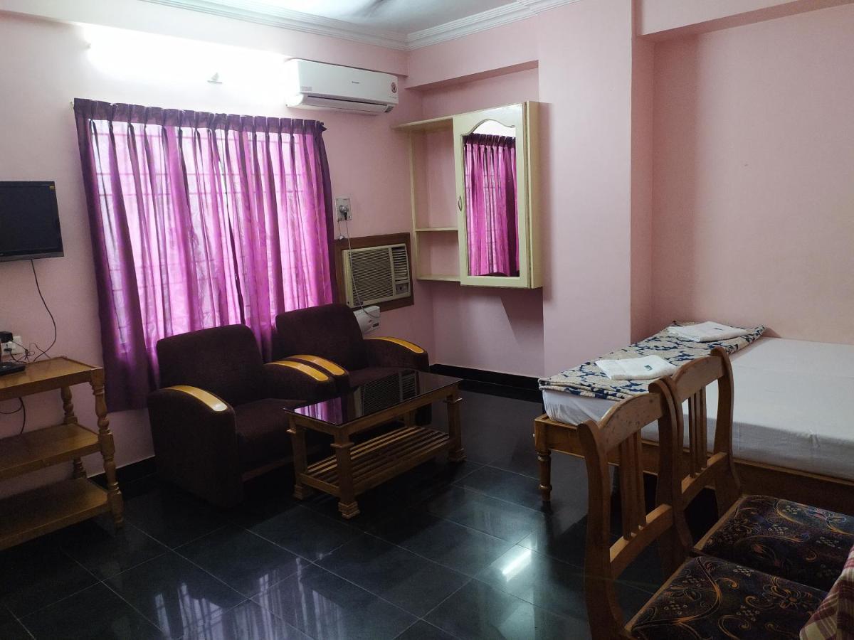 Manjalikulam Tourist Home Thiruvananthapuram Esterno foto